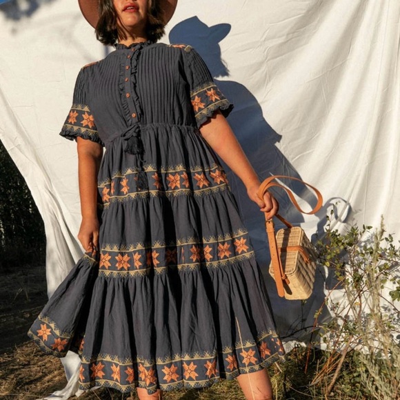 Ivy City Co Dresses & Skirts - Ivy City Capri Dress XL Tiered Quilt Star Embroidered Midi Dress